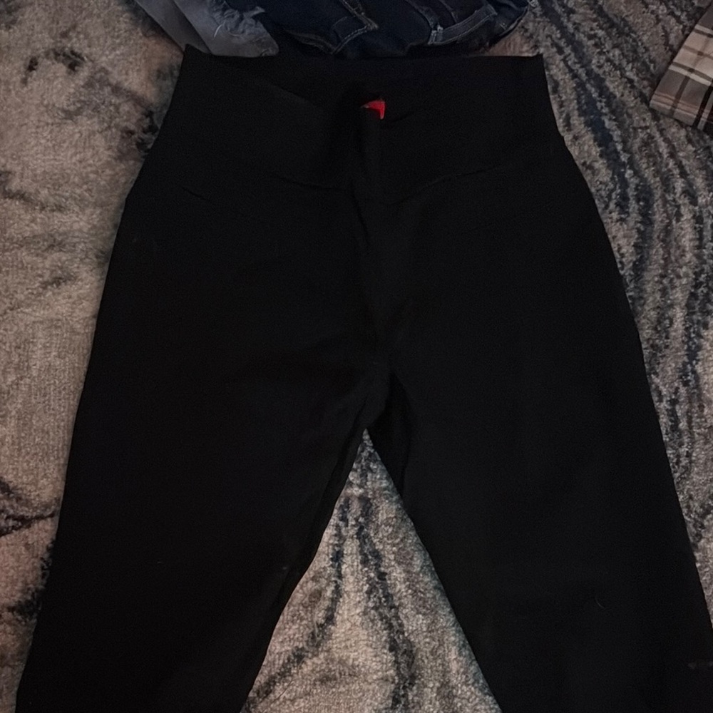 Guess Women's Black Skinny Jeans